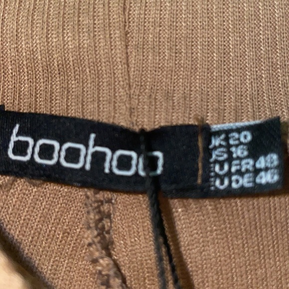 Boohoo sweater - Picture 3 of 3